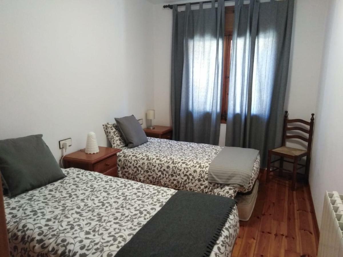 Pis Gran I Acollidor Amb Llar De Foc, A Camprodon Apartment Exterior photo